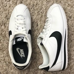 Classic Cortez Sneaker